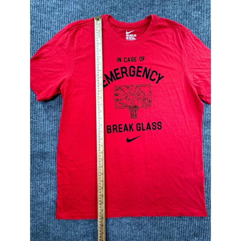 Nike‎ Shirt Mens XL Red Knit Logo Short Sleeve Basketball Athletic Cut Workout